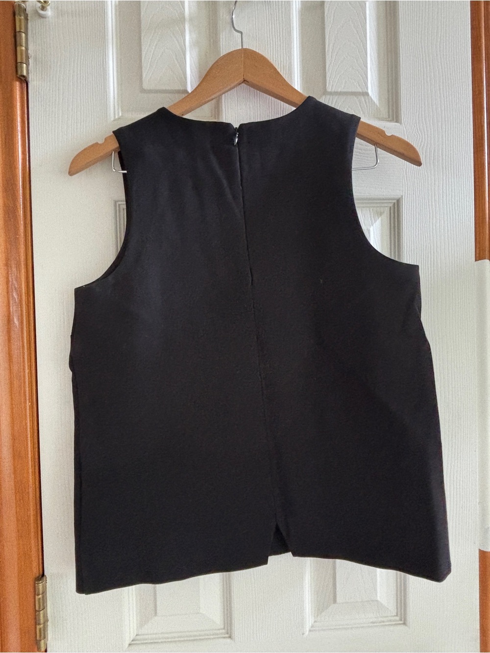 Madewell Black Sleeveless with Embroidered Pattern Camisole - Picture 3 of 5